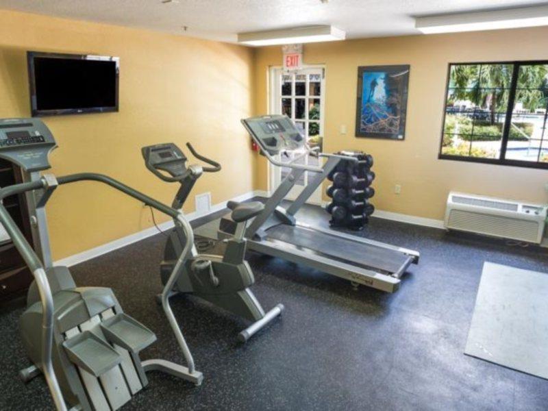 Hampton By Hilton Grand Cayman Seven Mile Beach 조지 타운 외부 사진